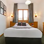 Oyo La *
